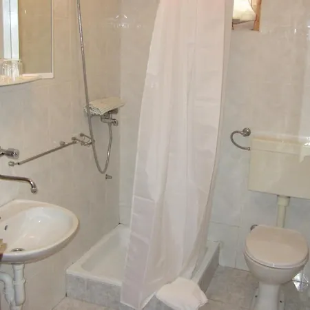 Bell Tower טיסנו