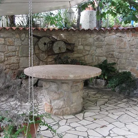 Bell Tower Apartament Tisno